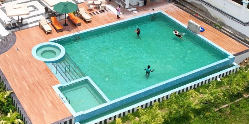 amenities wide image